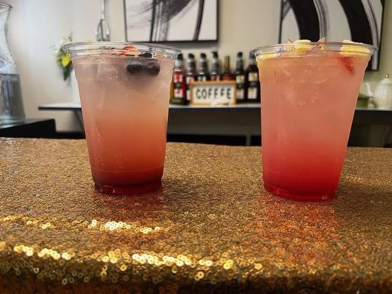 Two refreshing Phamilyden mocktails